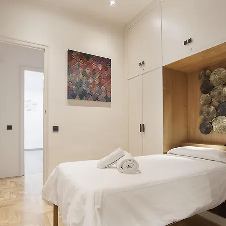 Tendency Sagrada Familia Luxury * Barcelona